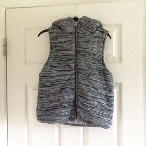 Extremely comfortable girls vest